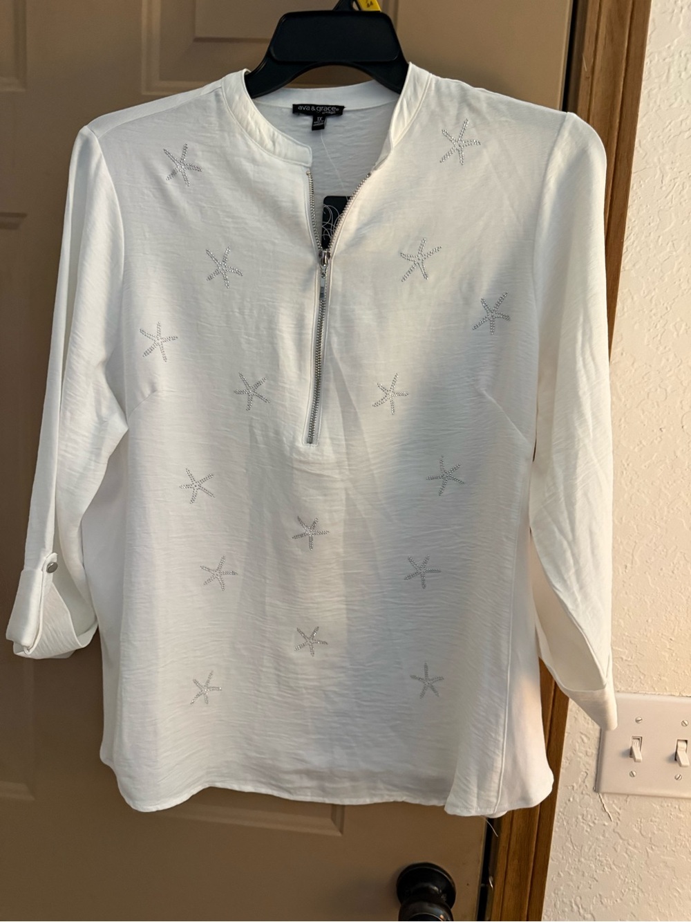 Ava & Grace White Star-Embellished Half-Zip Tunic